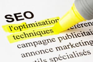 Agence SEO Besançon, Dijon, Paris, Lyon - SEO optimisation, texte surligné avec un stylo-feutre jaune